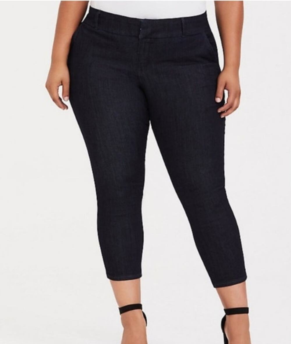 Torrid Trouser Ankle Skinny Jeans Dark Wash Size 24 R Stretch EUC